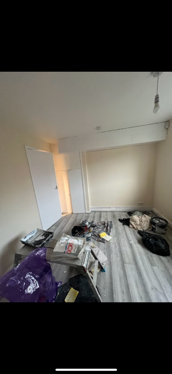 Painter and Decorator: Image 10